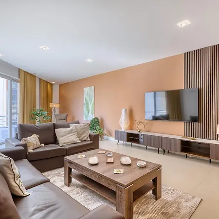 Luxury 2 Bedroom Near Seafront Yhai1-2 公寓 *