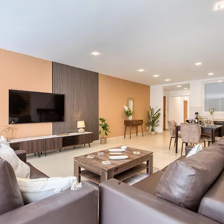 Luxury 2 Bedroom Near Seafront Yhai1-2