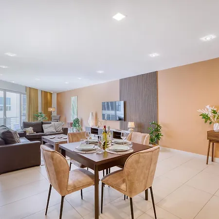 Luxury 2 Bedroom Near Seafront Yhai1-2 Sliema