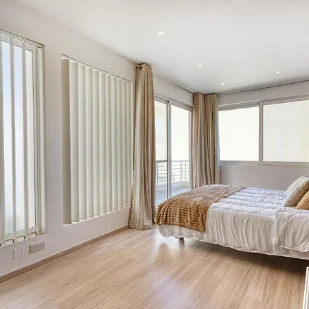 Luxury 2 Bedroom Near Seafront Yhai1-2 * 斯利马